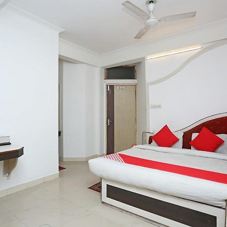 Oyo 4406 Hotel Arya Palace Bhopal Eksteriør bilde