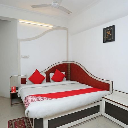 Oyo 4406 Hotel Arya Palace Bhopal Eksteriør bilde